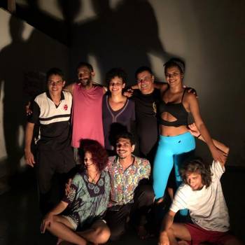 Veja como foi a aula de fotojornalismo em uma oficina de teatro - Por Kivia Monique.