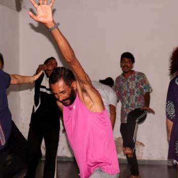 Veja como foi a aula de fotojornalismo em uma oficina de teatro - Por Kivia Monique.